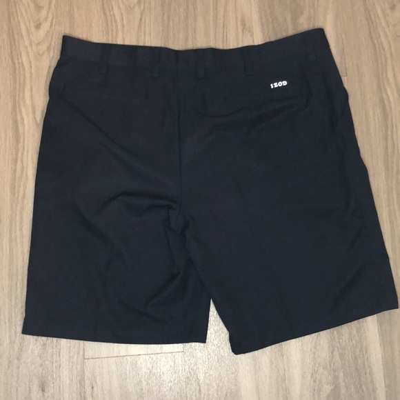 NAVY Izod golf shorts - Picture 2 of 6